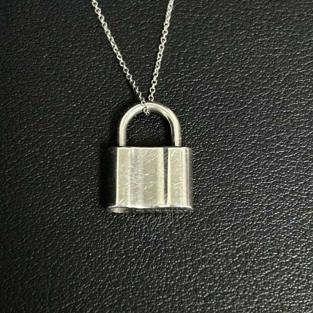 Padlock Pendant Necklace Sterling Silver Twins LDJ4053