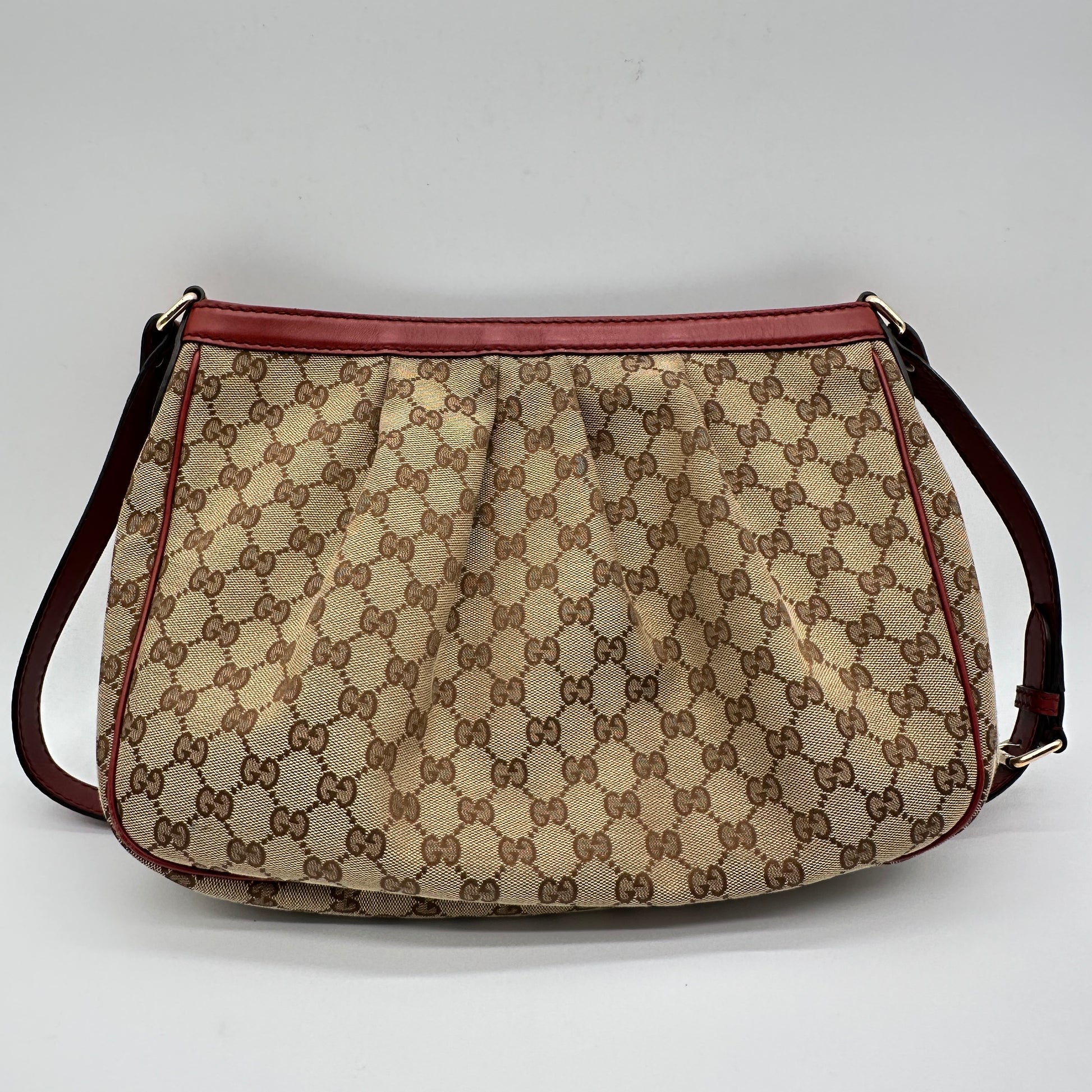 Maroon/Ebony GG Canvas Medium Sukey Messenger Bag