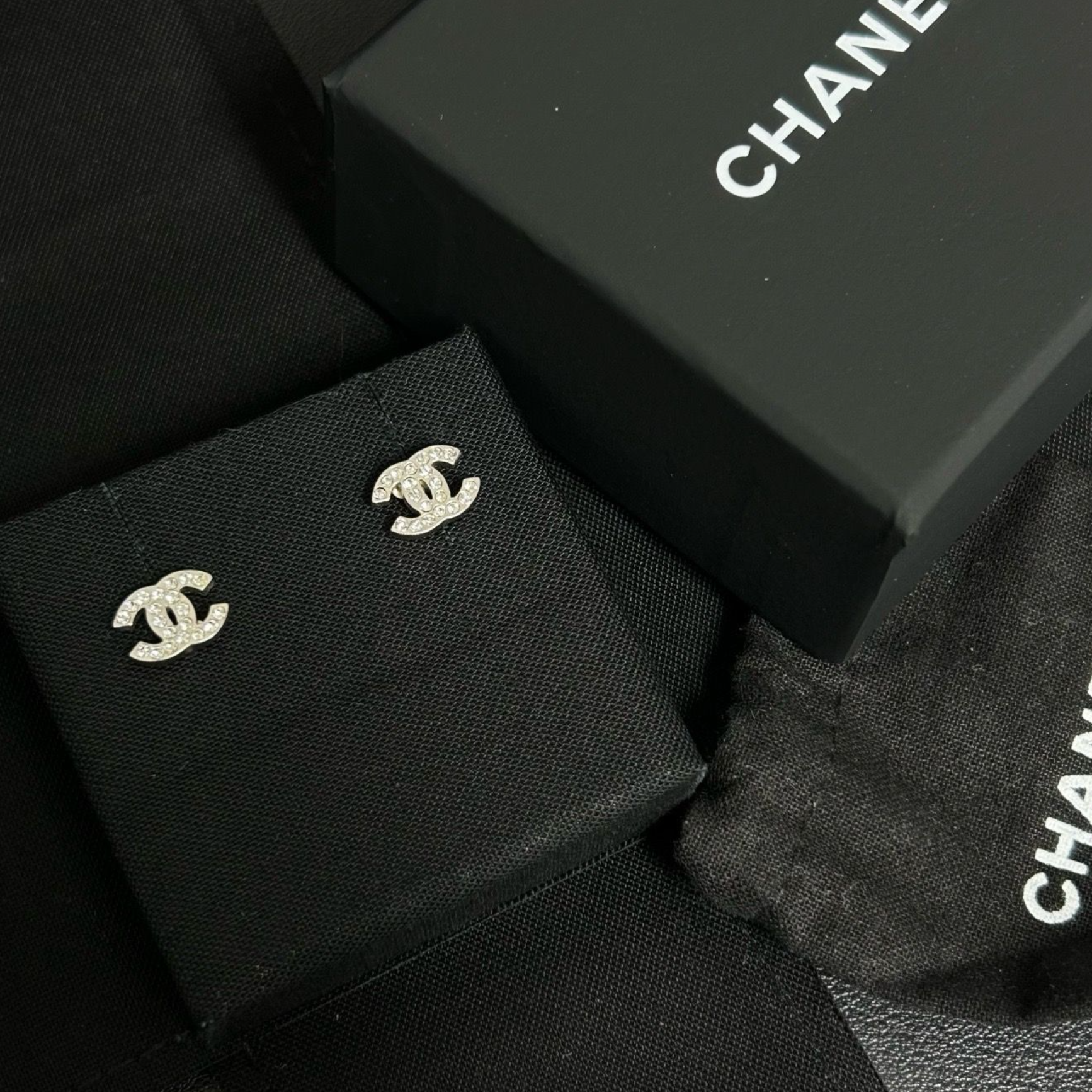 CC Stud Earrings Silver twins LDZ1038
