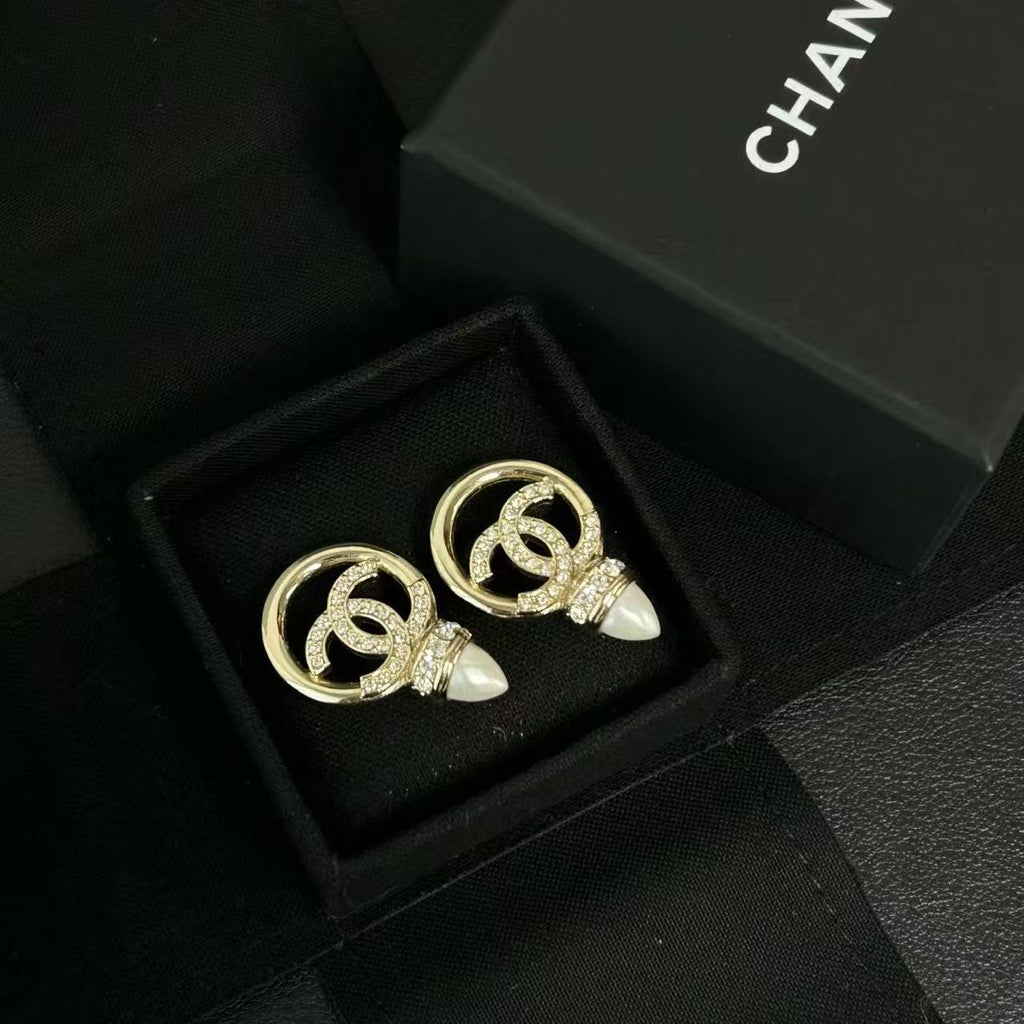 Chanel 22 Gold CC Circle Pearl Earrings Twins LDZ714