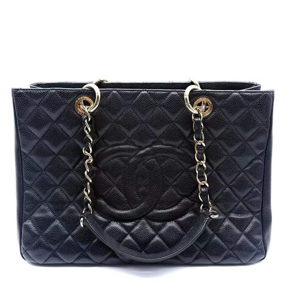 Grand Shopping Tote Quilted Caviar