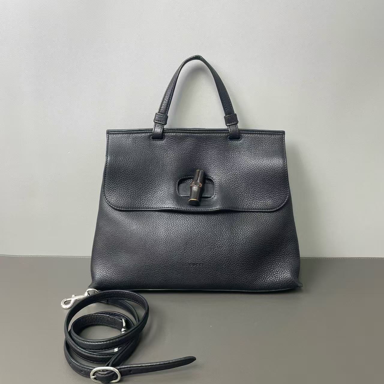 Gucci Bamboo Daily Top Handle Bag LDZ0063