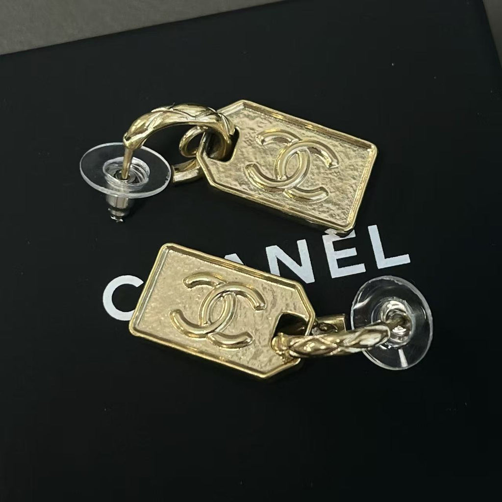 Chanel CC Tags Drop Earrings Gold Twins LDJ4175