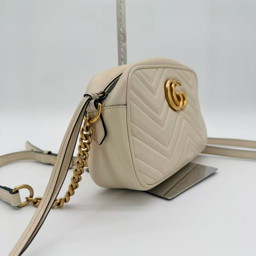 GG Marmont small camera bag