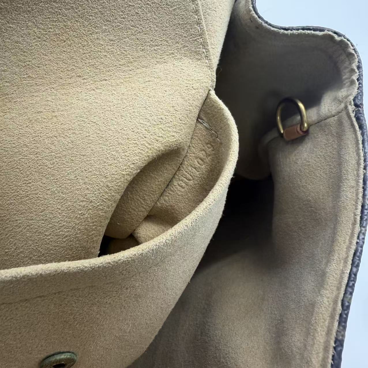 Beverly Handbag Monogram Canvas GM