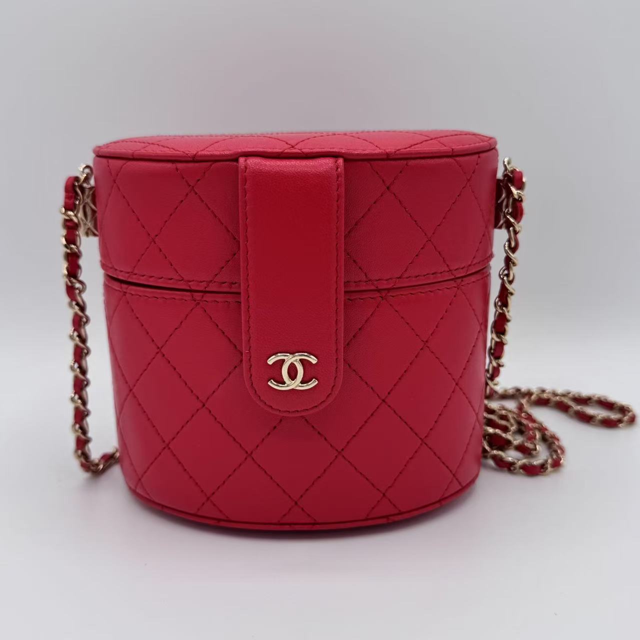 Chanel Quilted Small Round Vanity With Chain