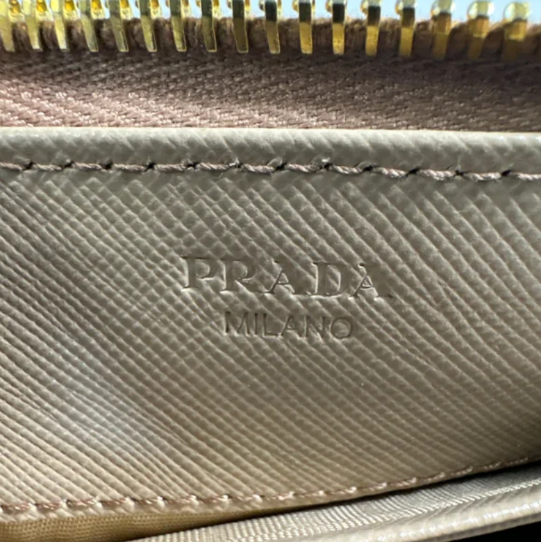 Saffiano Leather Continental Wallet W23085