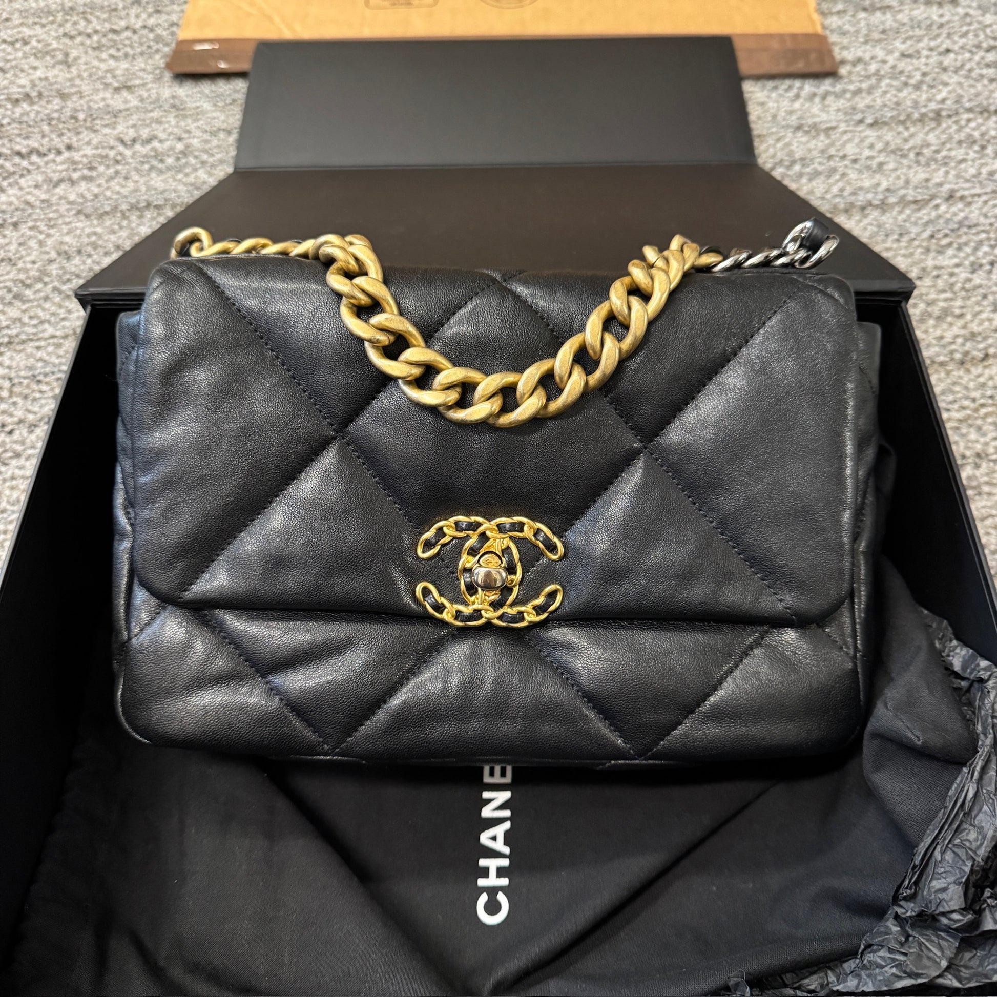 19bag small black GHW 28 series