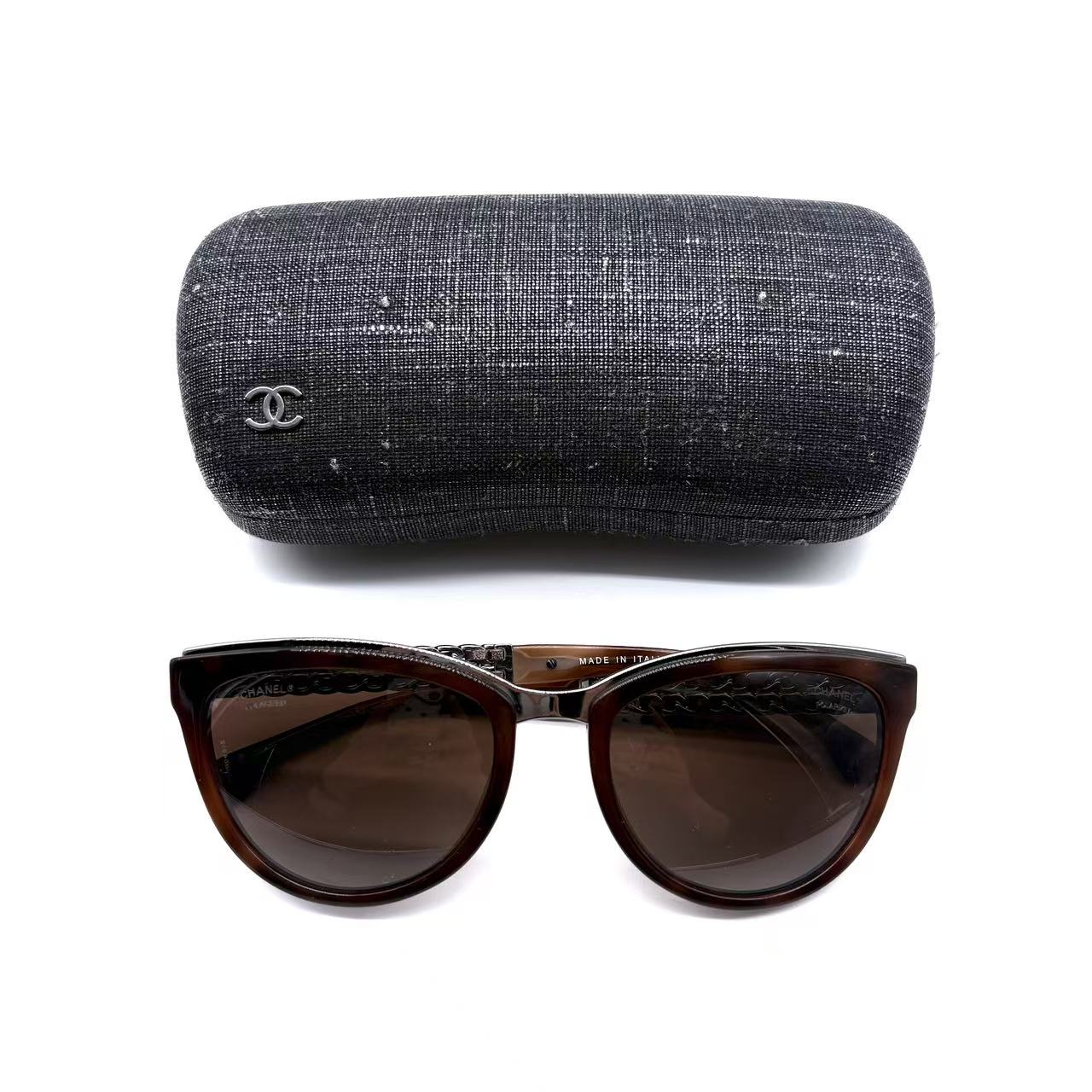 Cat Eye BraidedChain Arms Sunglasses
