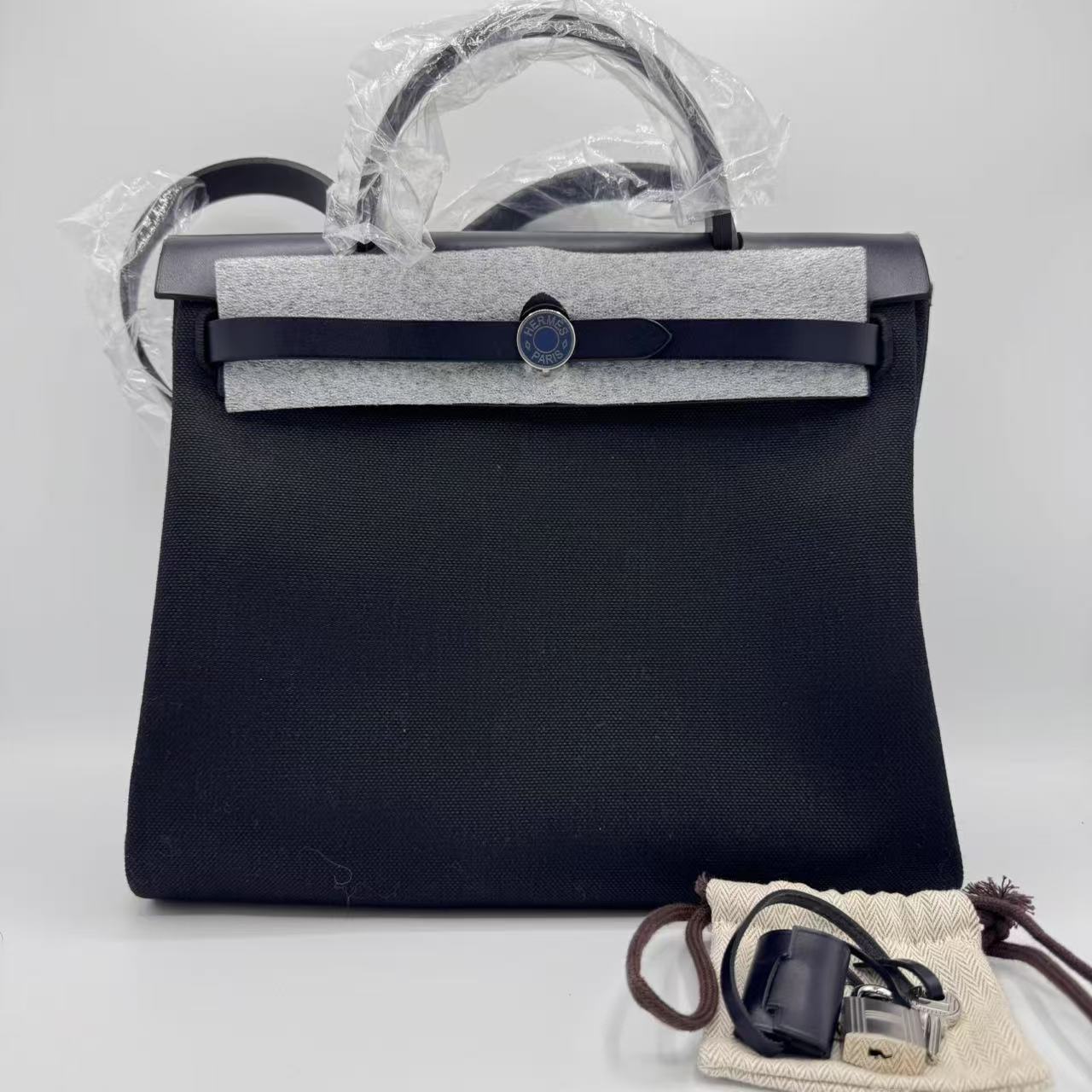 Hermès- Military Toile Vache Hunter Herbag Zip  PM Bleu Marine Black