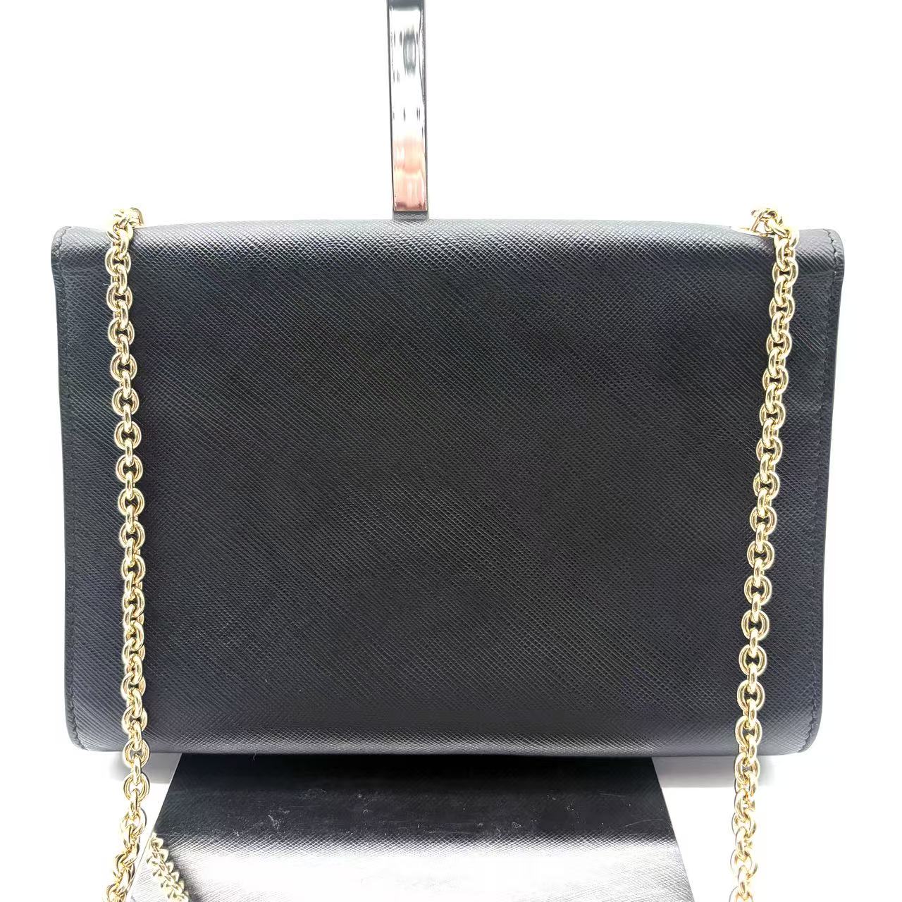 Leather clutch bag W20989