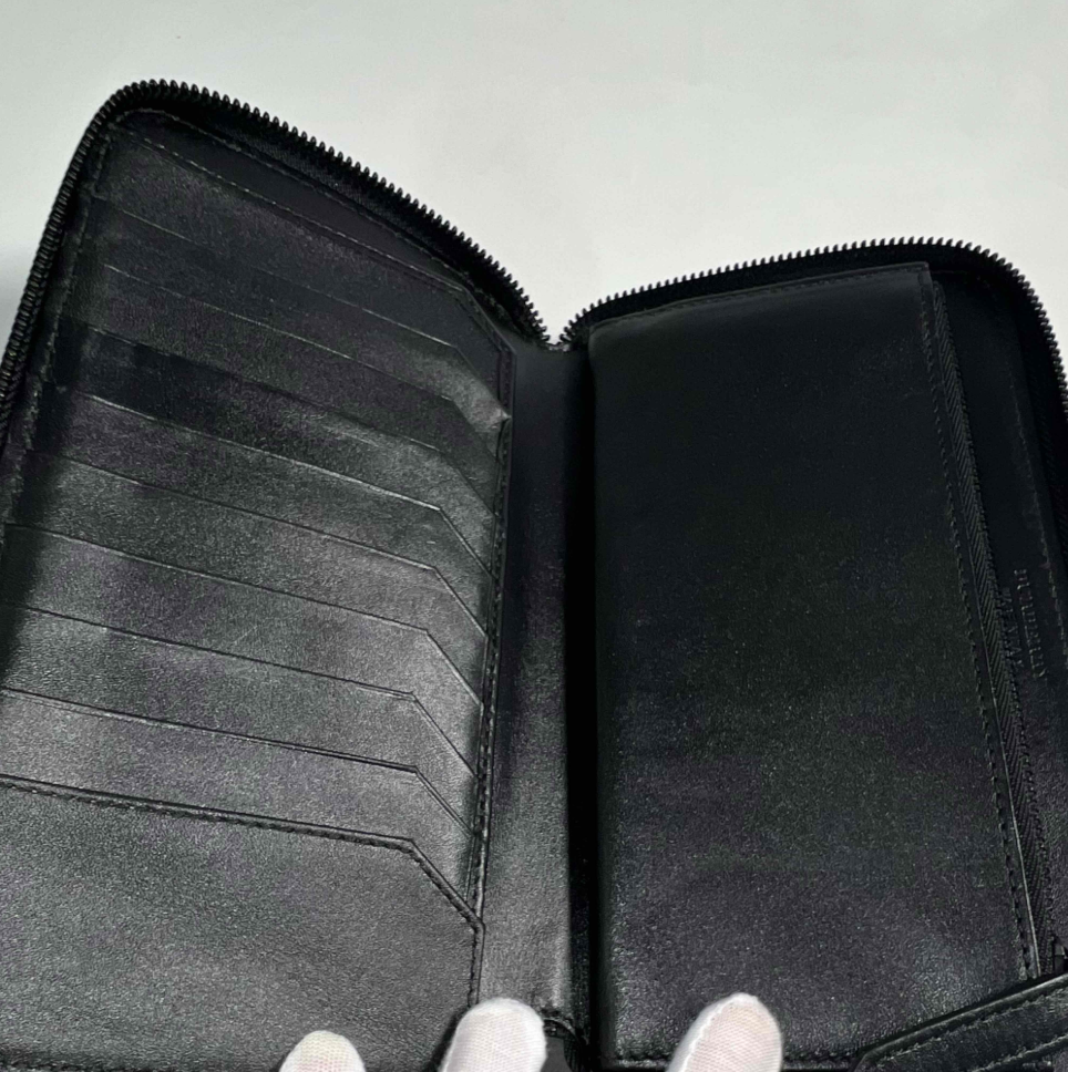 Burberry Haymarket Check Large Ziggy Zip-Around Wallet W23319