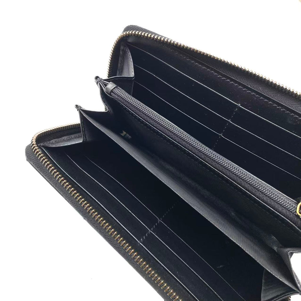 Gucci GG Marmont Zip around wallet