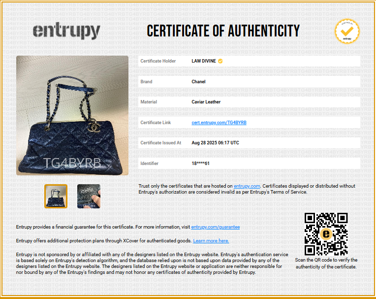 Caviar Quilted CC Timeless Soft Tote Blue