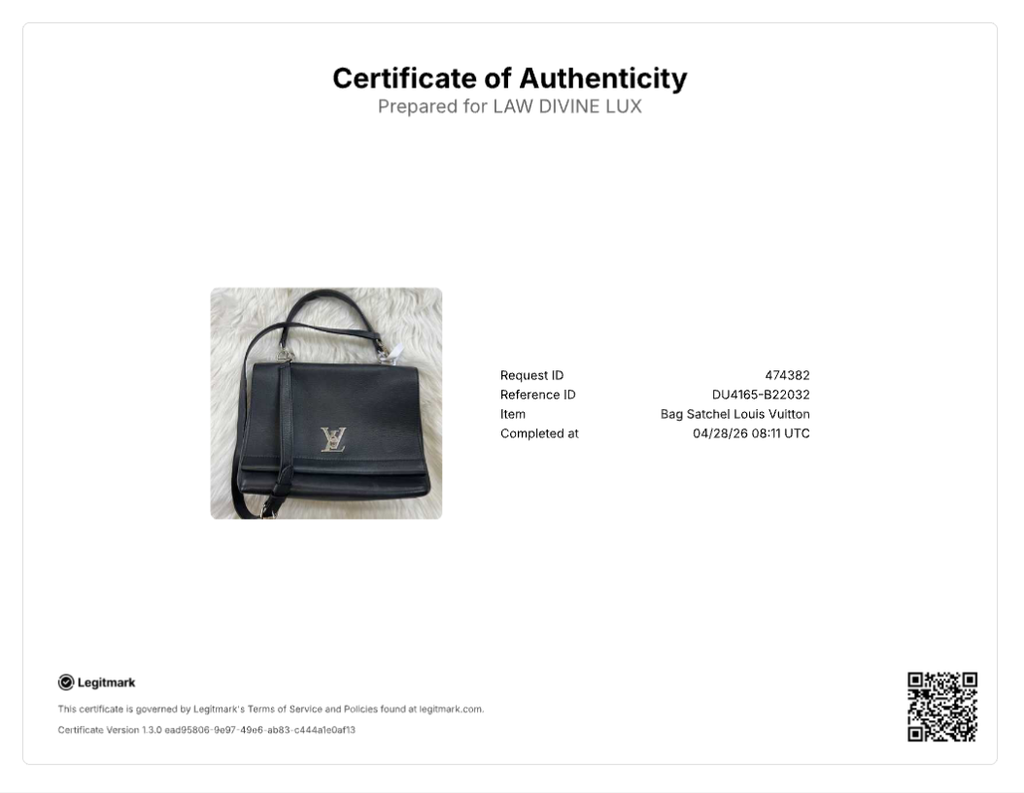 Taurillon Leather Lockme II B22032