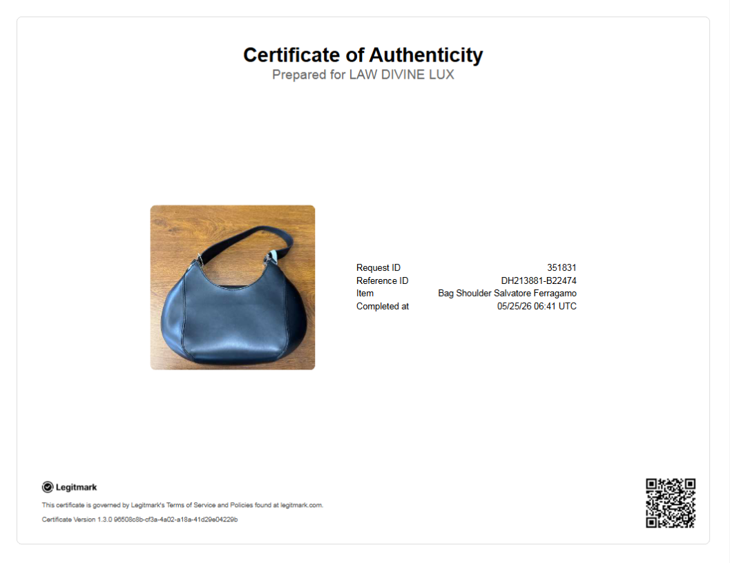 Salvatore Ferragamo Leather Shoulder Bag B22474