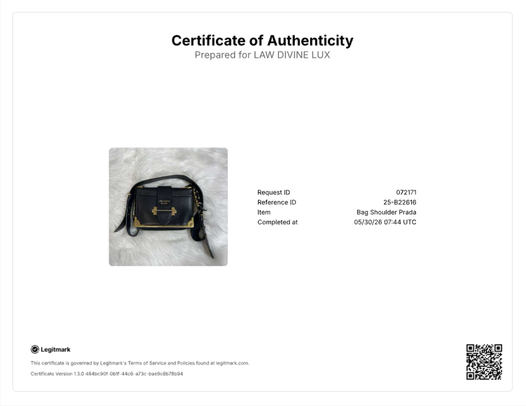 City Calf Saffiano Cahier Bag Black B22616