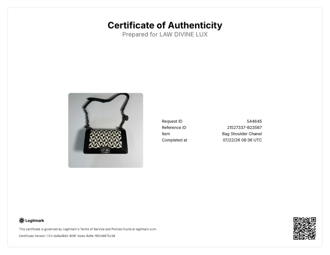 Chanel Black/White Woven Leather Medium Boy Bag B23567