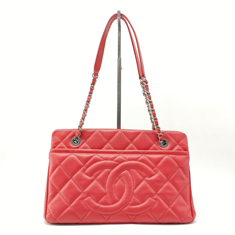 Timeless CC Soft Tote Quilted Caviar Medium