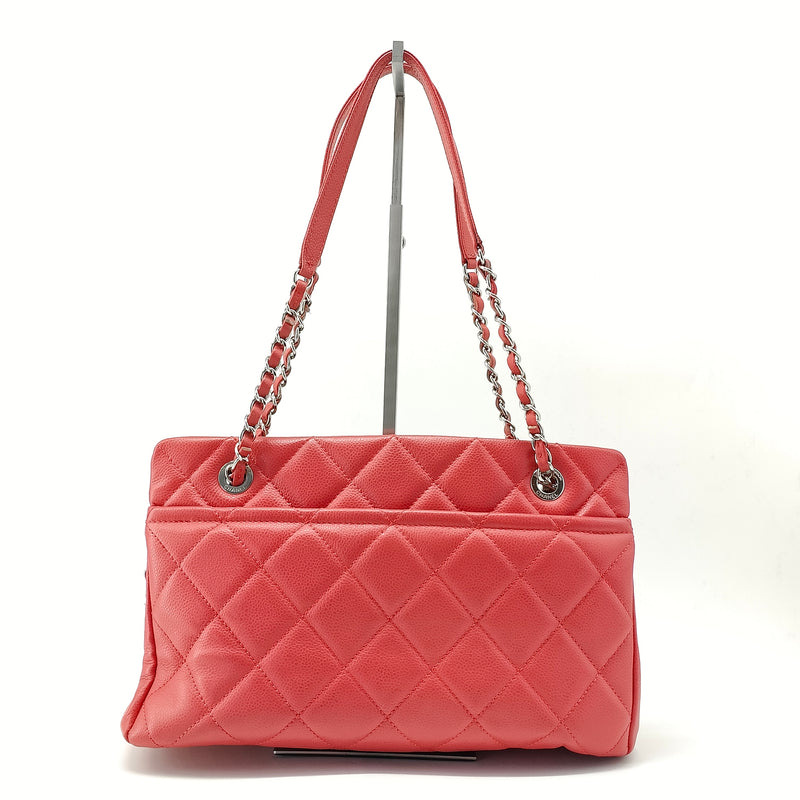 Timeless CC Soft Tote Quilted Caviar Medium