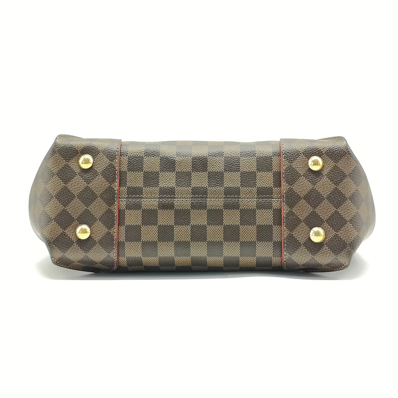 Caissa Hobo Damier