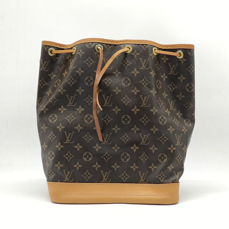 Noe Handbag Monogram Canvas BB