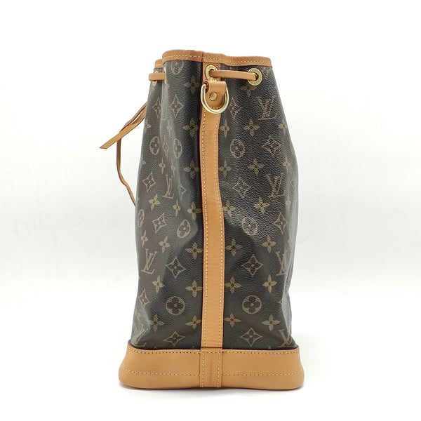 Noe Handbag Monogram Canvas BB