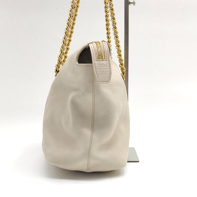 Vitello Daino Chain Shoulder Bag Pomice