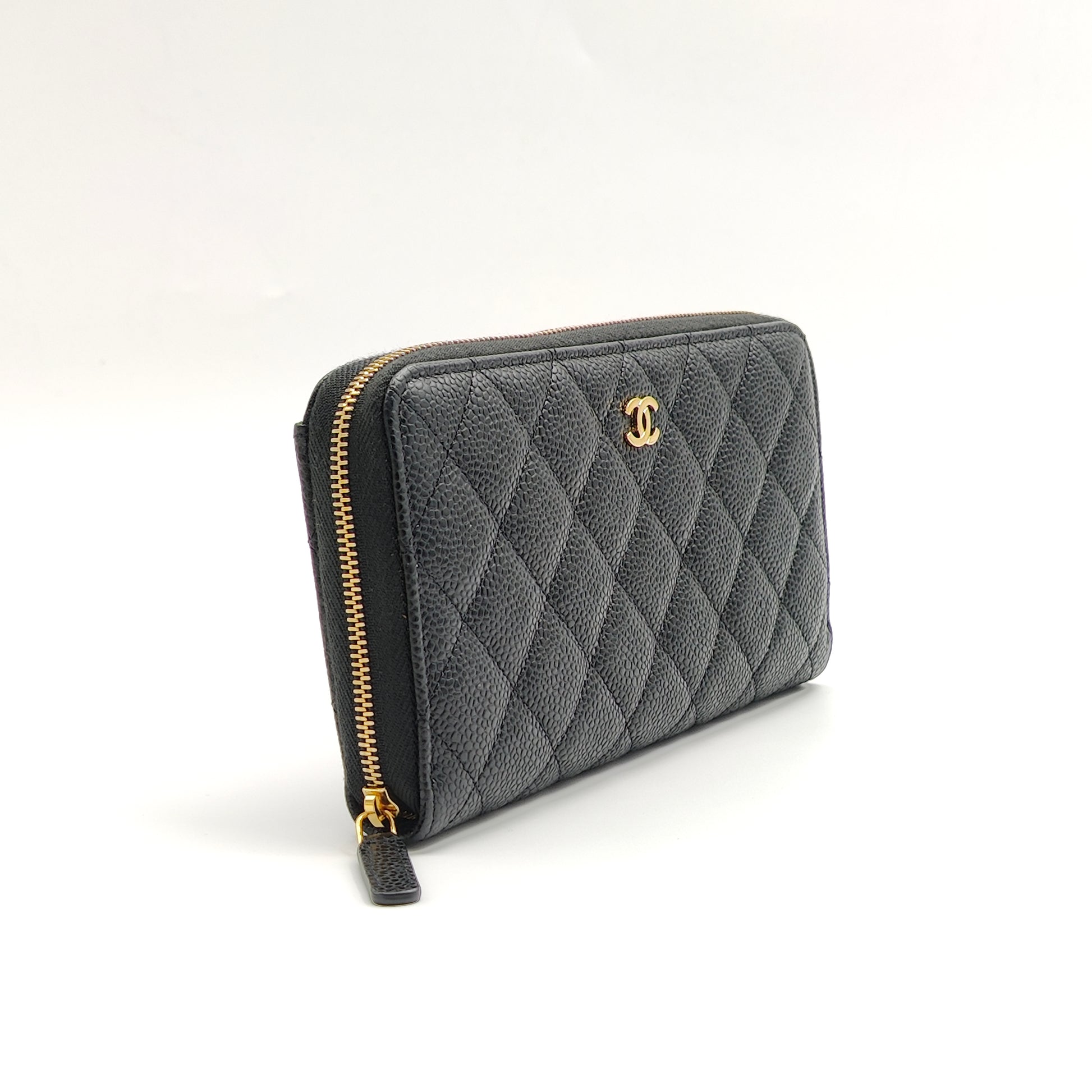 Zip Around Wallet Quilted Caviar Long