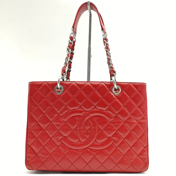 Grand Shopping Tote Quilted Caviar