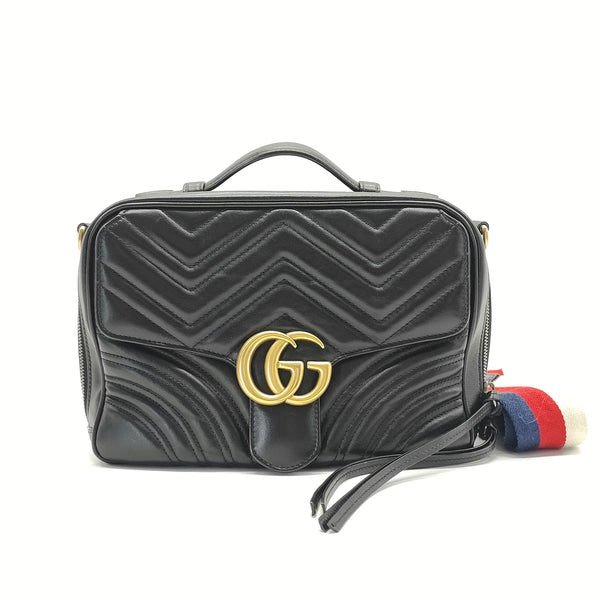 GG Marmont Zip Around Camera Bag Matelasse Leather