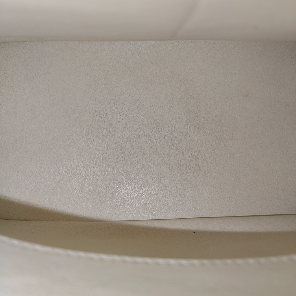 Smooth Calfskin Bi-Color Small Be Dior Flap White Black