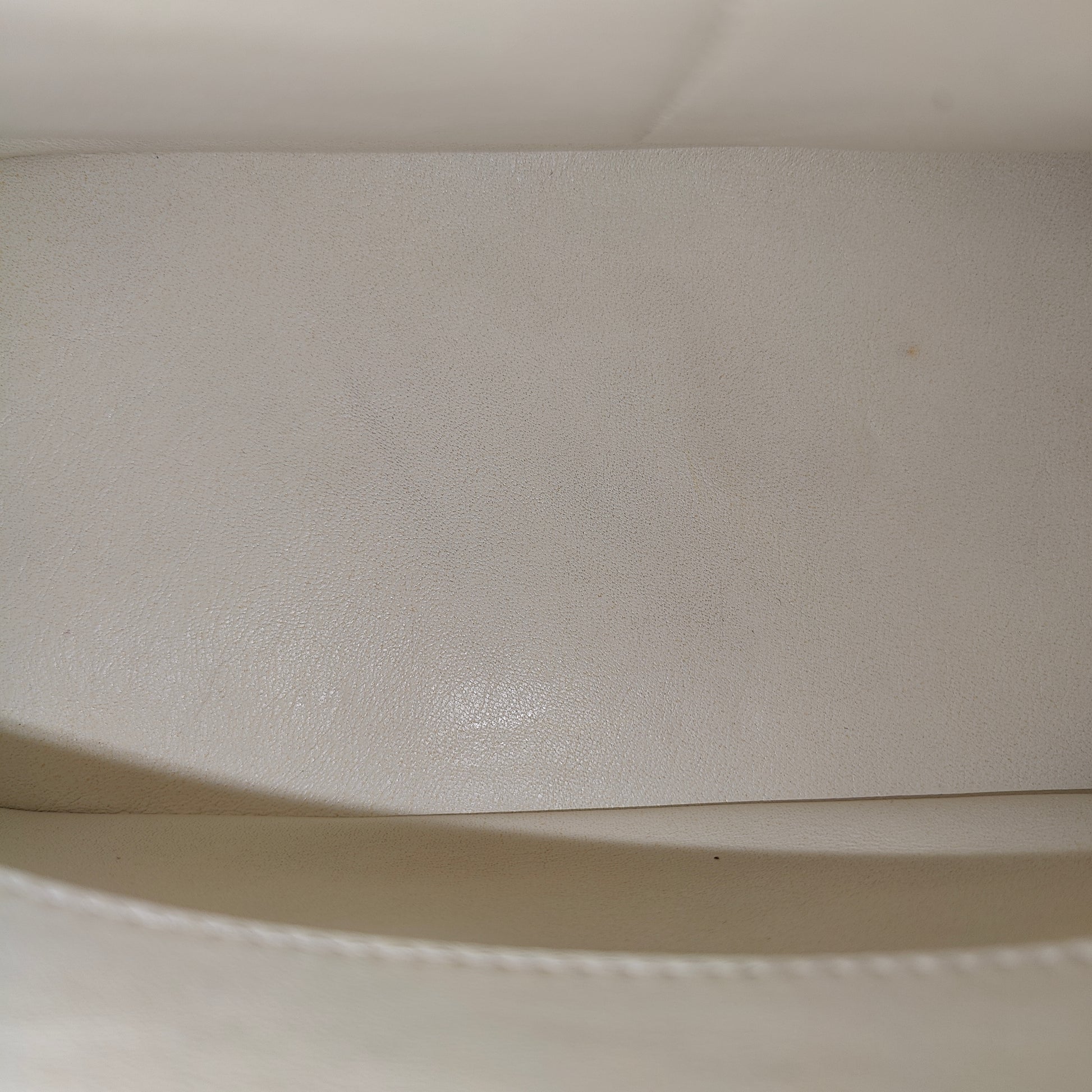 Smooth Calfskin Bi-Color Small Be Dior Flap White Black
