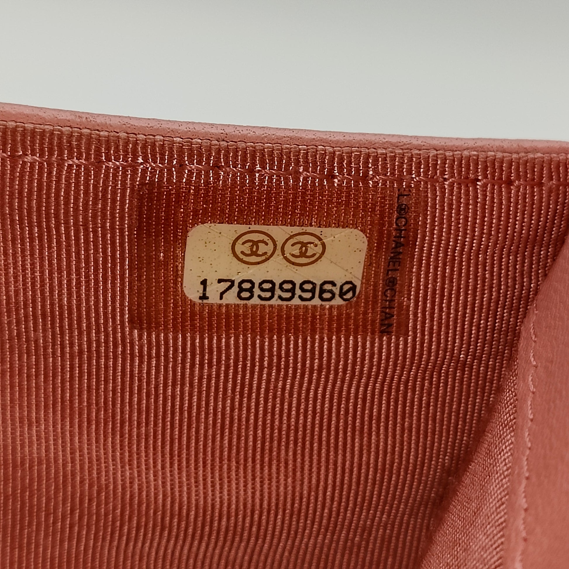 Interlocking CC Logo Trifold Wallet