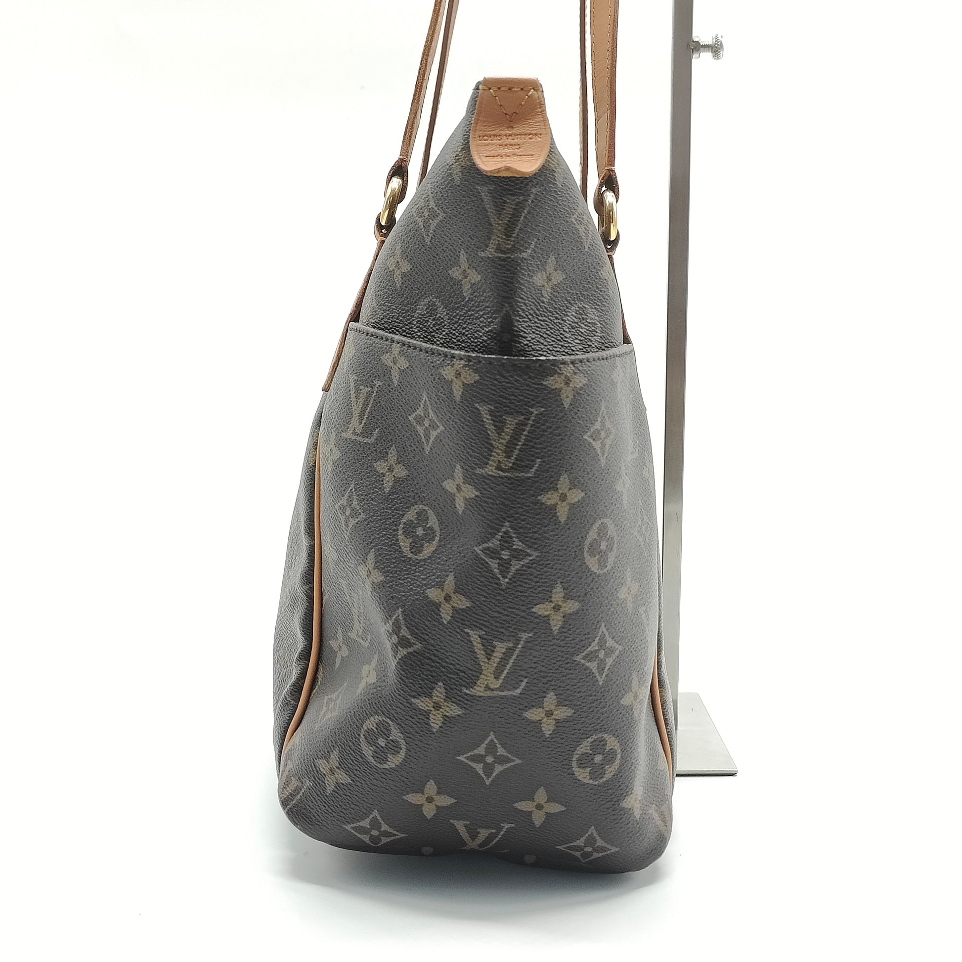 Totally Handbag Monogram Canvas PM
