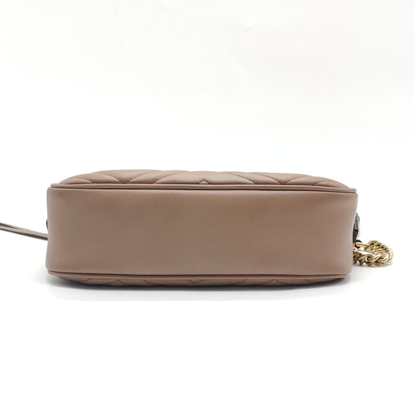 GG Marmont Shoulder Bag Matelasse Leather