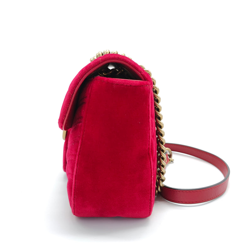 GG Marmont Flap Bag Matelasse Velvet Small