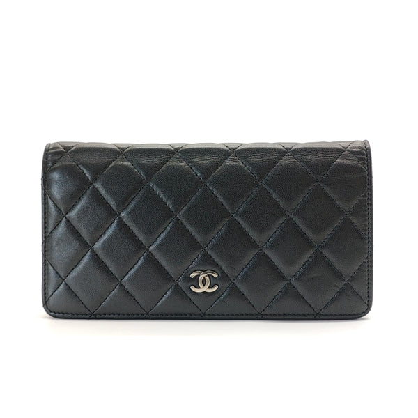 Lambskin Quilted Yen Wallet Black