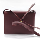 Must line Shoulder Bag Leather