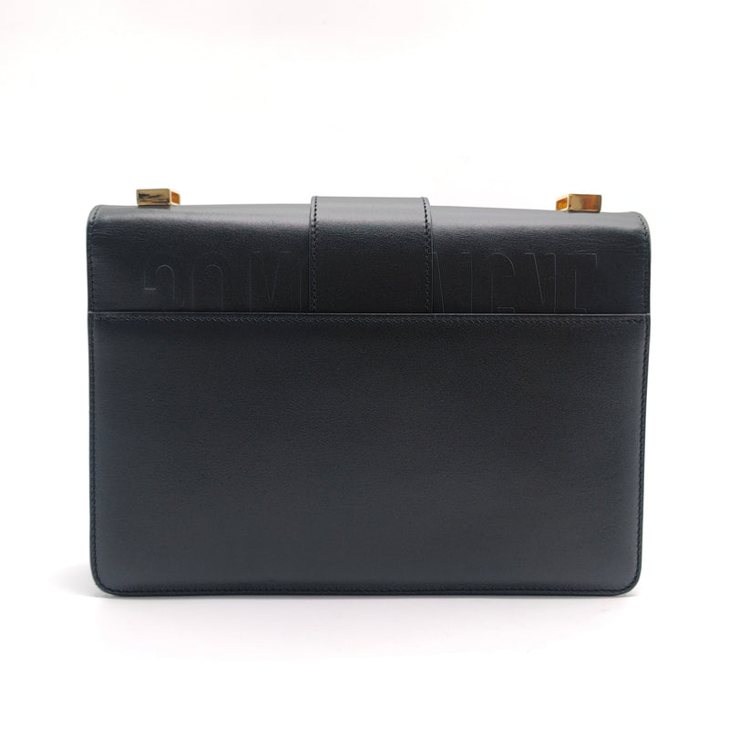 30 Montaigne Flap Bag Leather