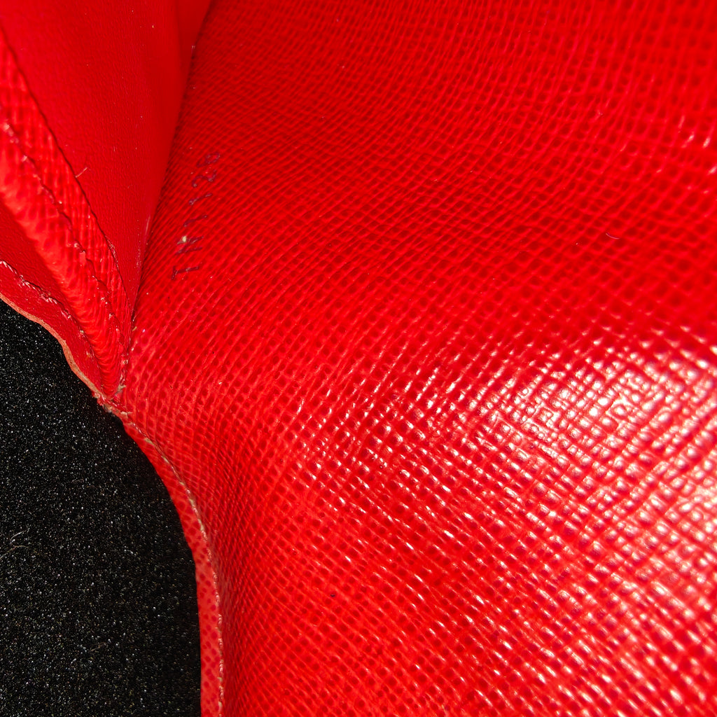 Twist Wallet Epi Leather Compact