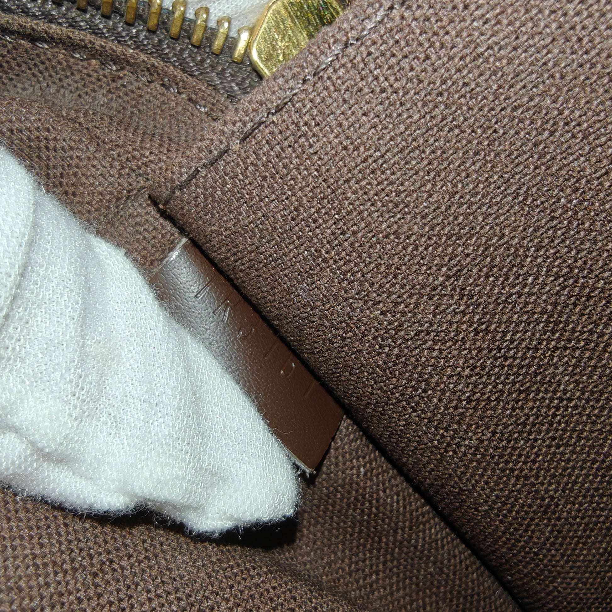 Pochette Macao Damier