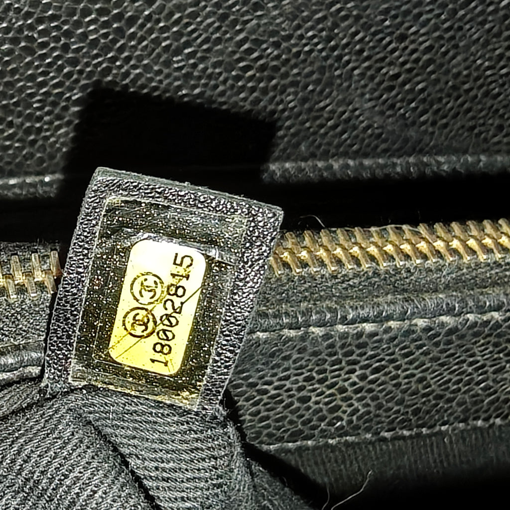 Black Caviar Leather Shoulder Bag twins