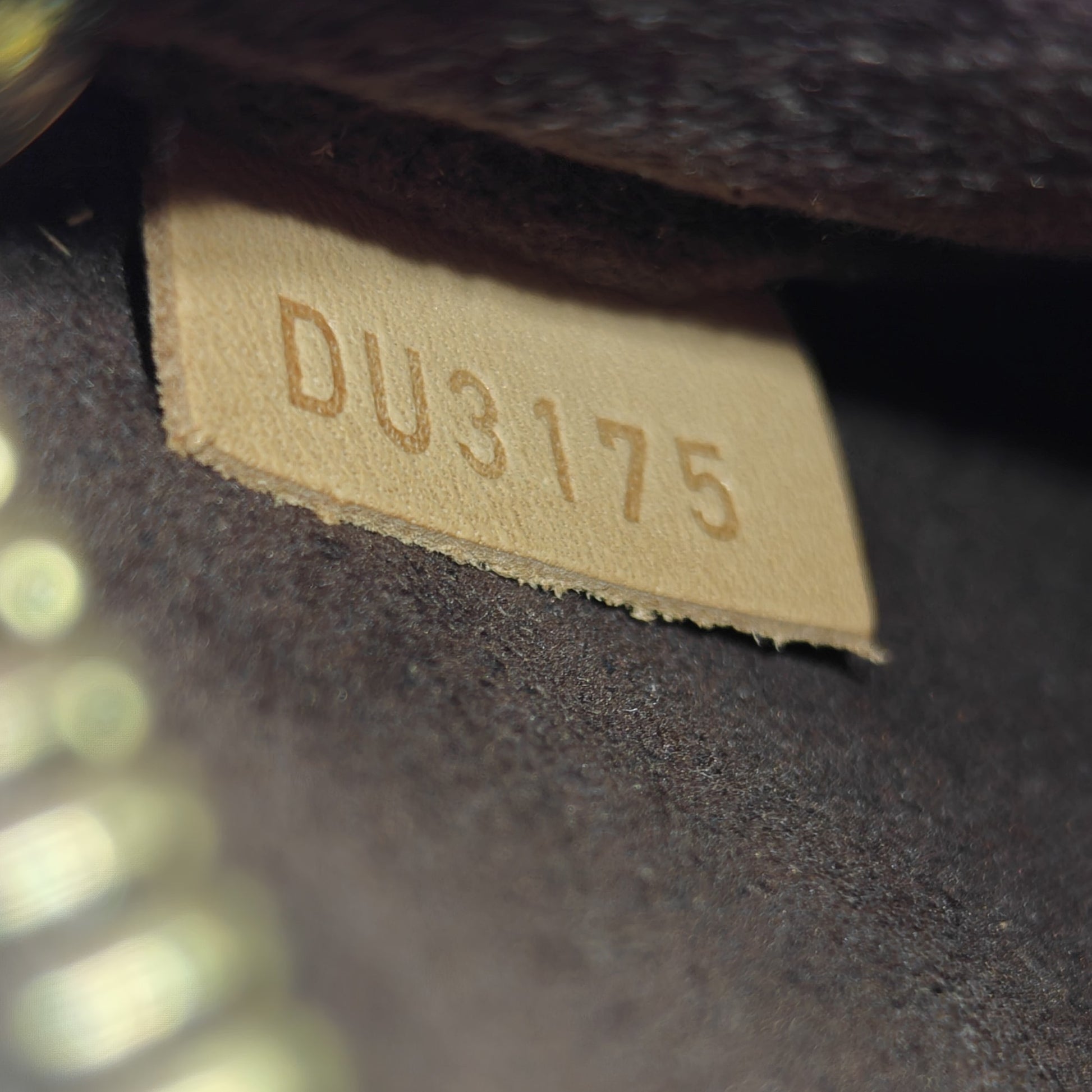 Monogram Canvas Pochette Metis