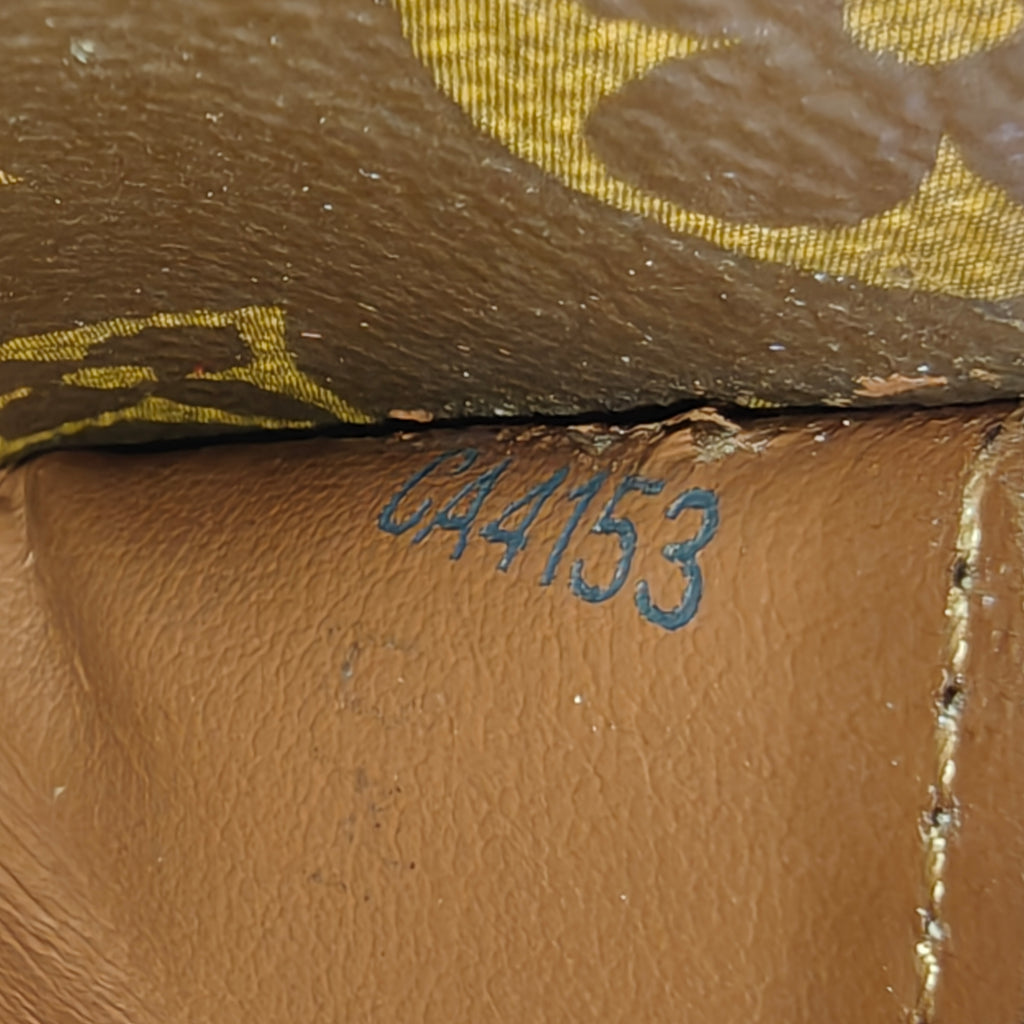 Sarah Wallet Monogram Canvas