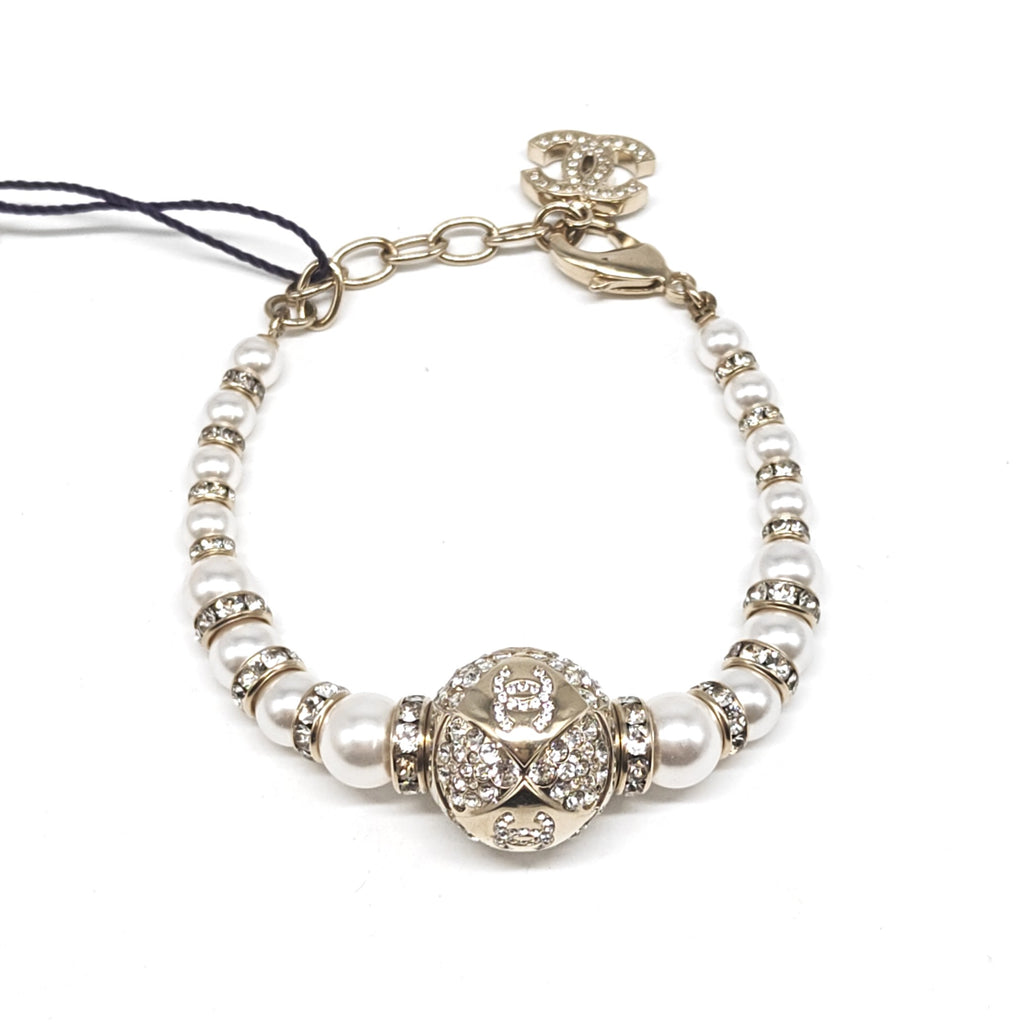 Chanel pearl Bracelet Twins