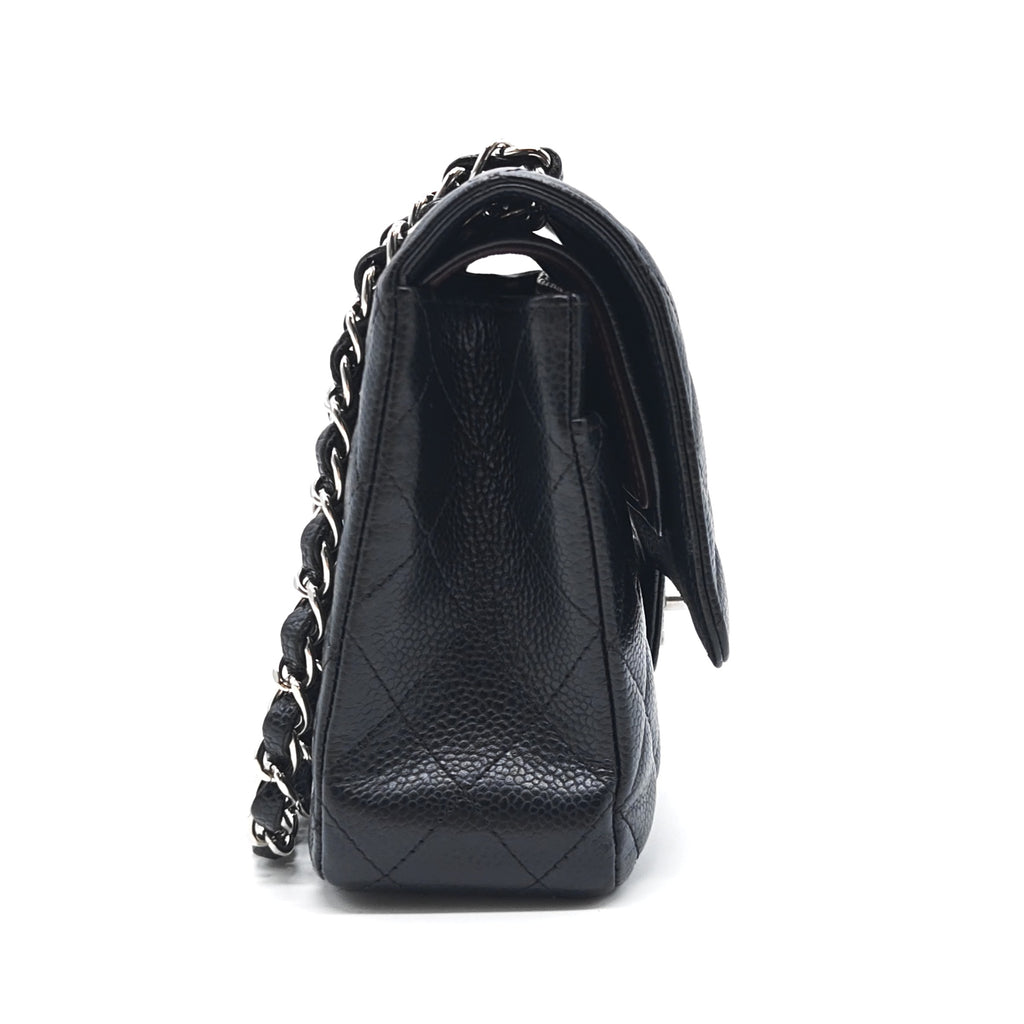 Classic Flap Bag Medium size