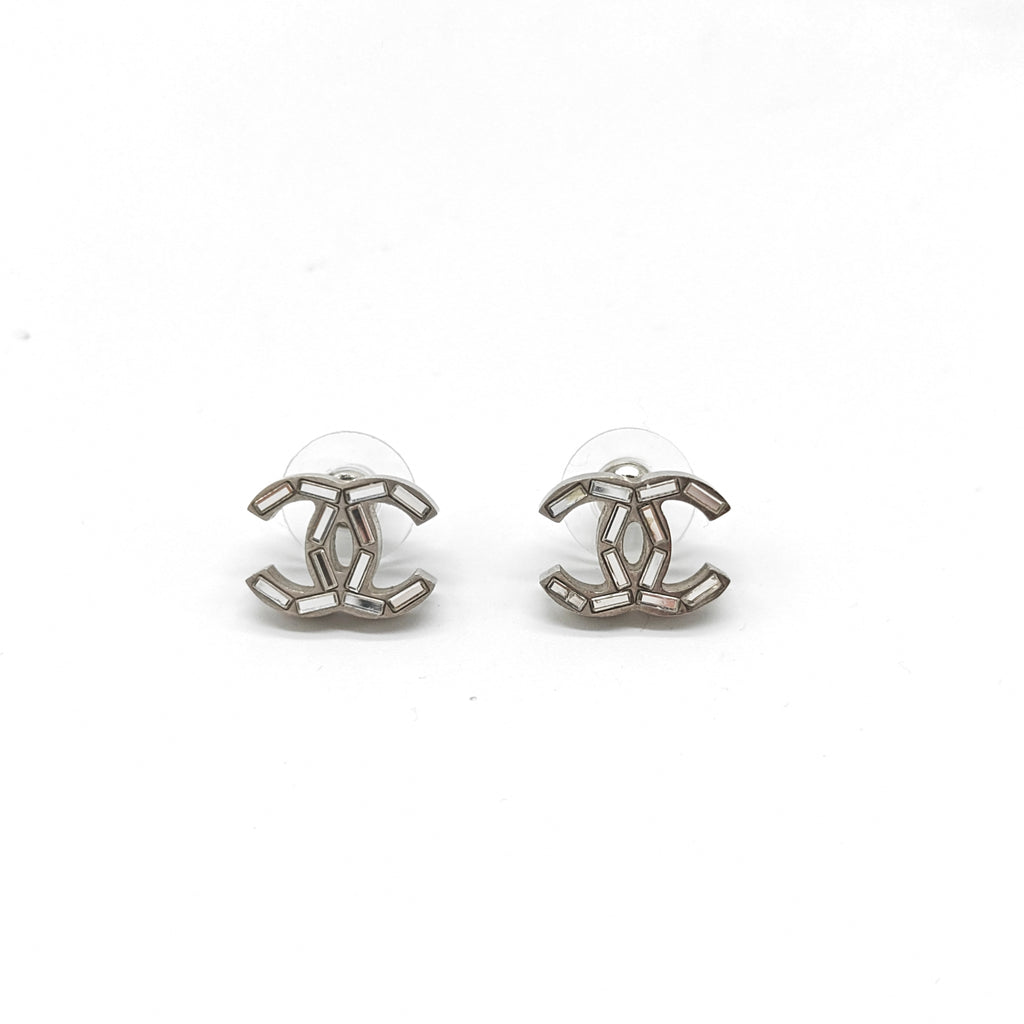 Chanel Baguette Crystal CC Stud Earrings W21525