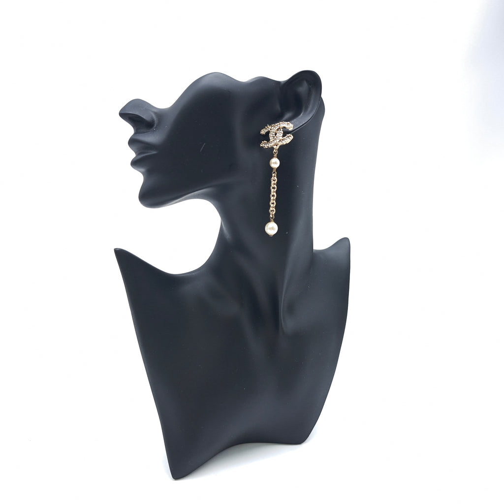 Chanel Coco Mark Rhinestone Drop Earring W22903