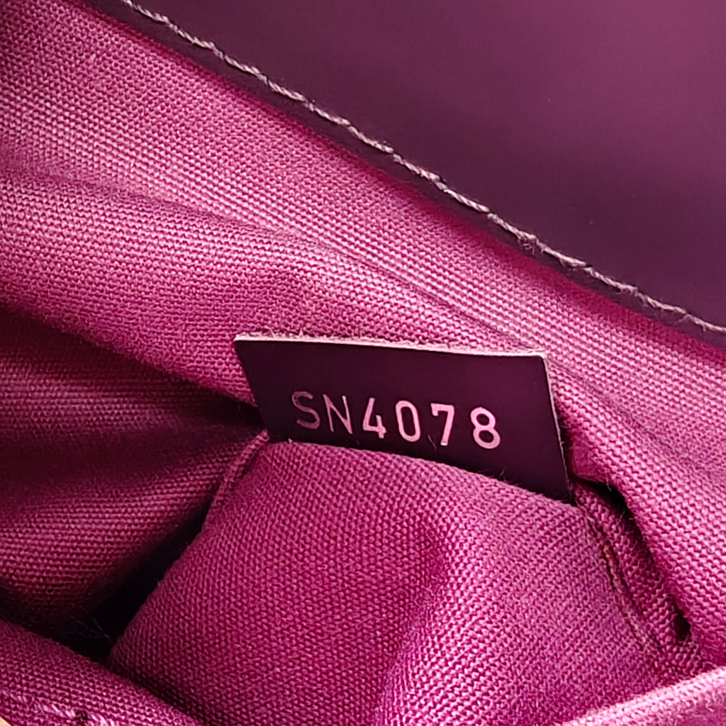 Louis Vuitton Epi Leather Passy PM Bag B23378
